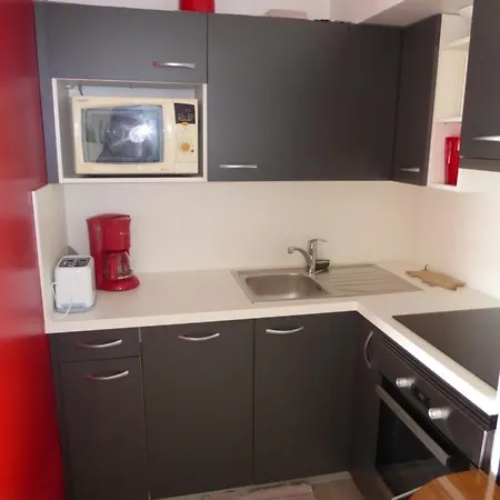 Apartamento Coquet Pres De La Plage, 4 Pers., Parking Inclus - Fr-1-723-120